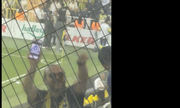 Oto co kibic Fenerbahce POKAZYWAŁ fanom Górnika Zabrze xD